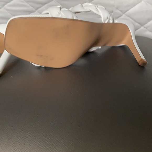 Express design white double braided sandals. - Picture 3 of 8